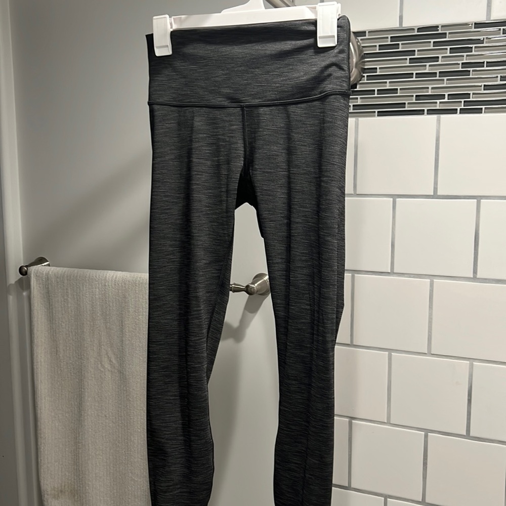 Heathered gray lululemon leggings